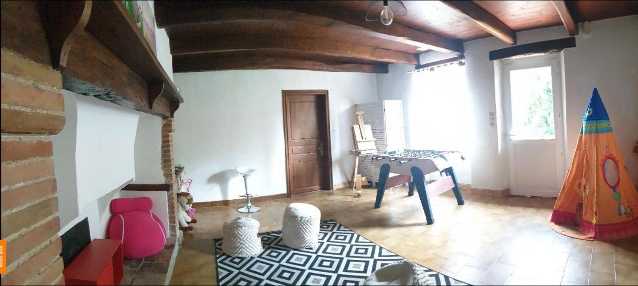 Seuls en Pleine Nature - Gîte la Côte Blanche Puygaillard-de-Quercy Extérieur photo