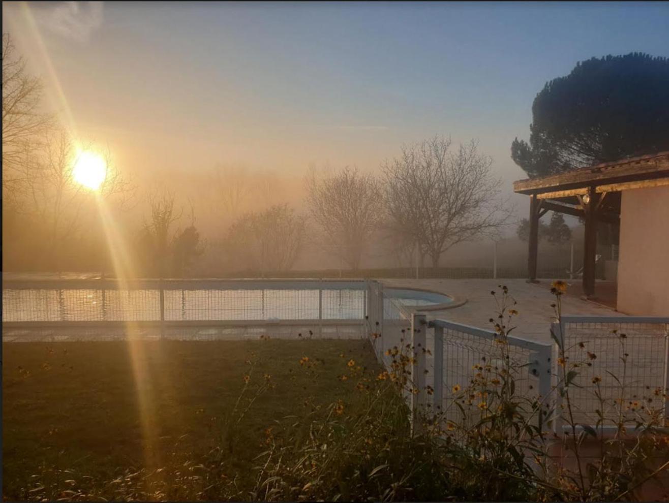 Seuls en Pleine Nature - Gîte la Côte Blanche Puygaillard-de-Quercy Extérieur photo